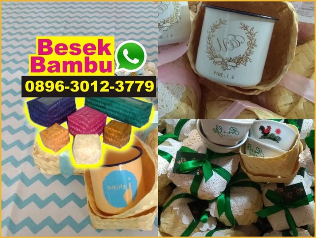 penjual besek bambu